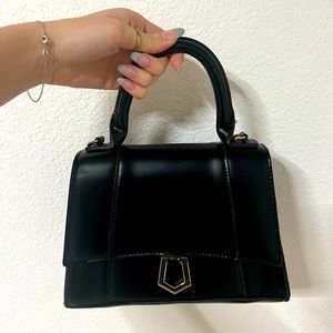 Forever 21 black handbag